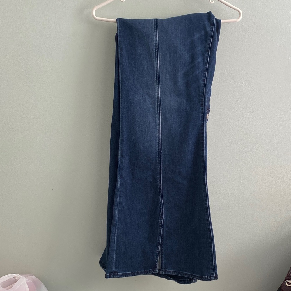 NWT American Eagle Outfitters Navy Wide Leg Jeans